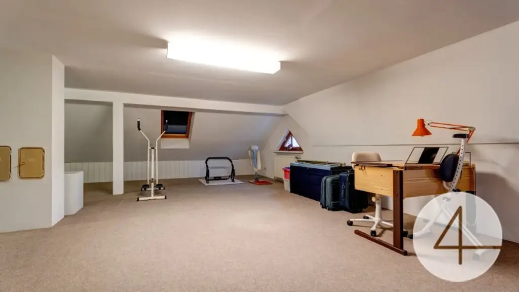 Attraktives, erstklassig gepflegtes Haus in Deutsch-Wagram