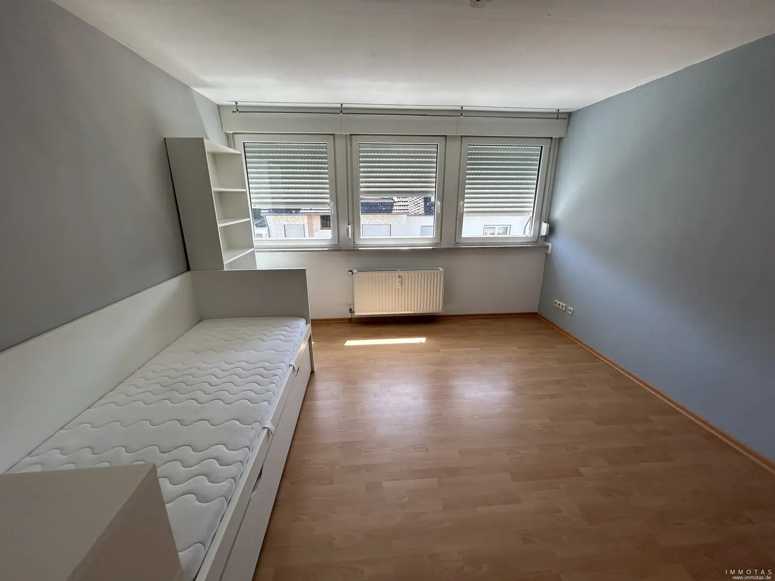 Schlafzimmer DG