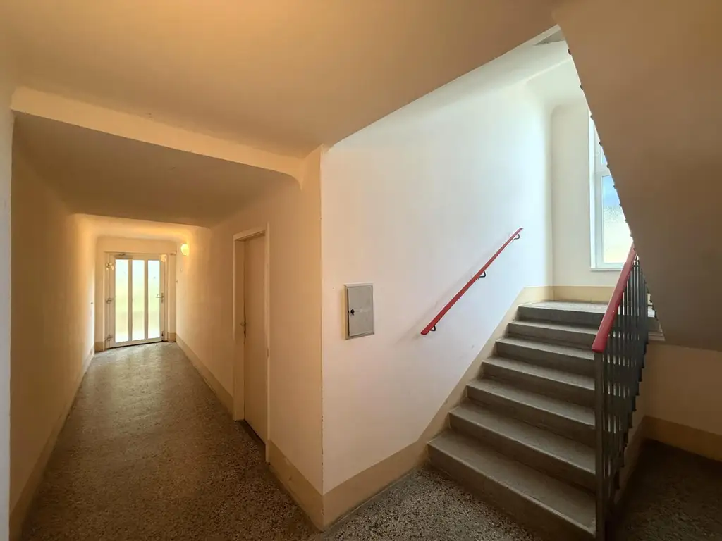 Traumhafte 3-Zimmer-Eigentumswohnung, Erstbezug nach Sanierung // Fantastic 3-room condominium, first occupancy after renovation in //