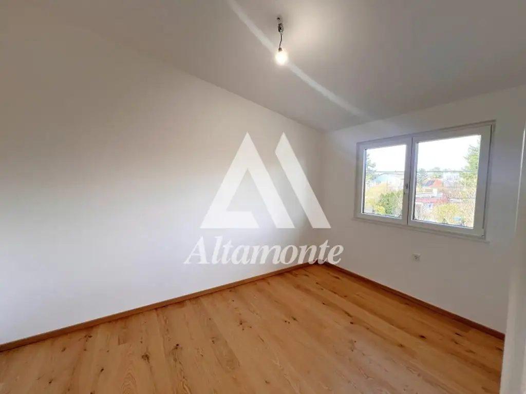 Erstklassiges Wohnen im Erstbezug – Stilvolles Einfamilienhaus in Essling