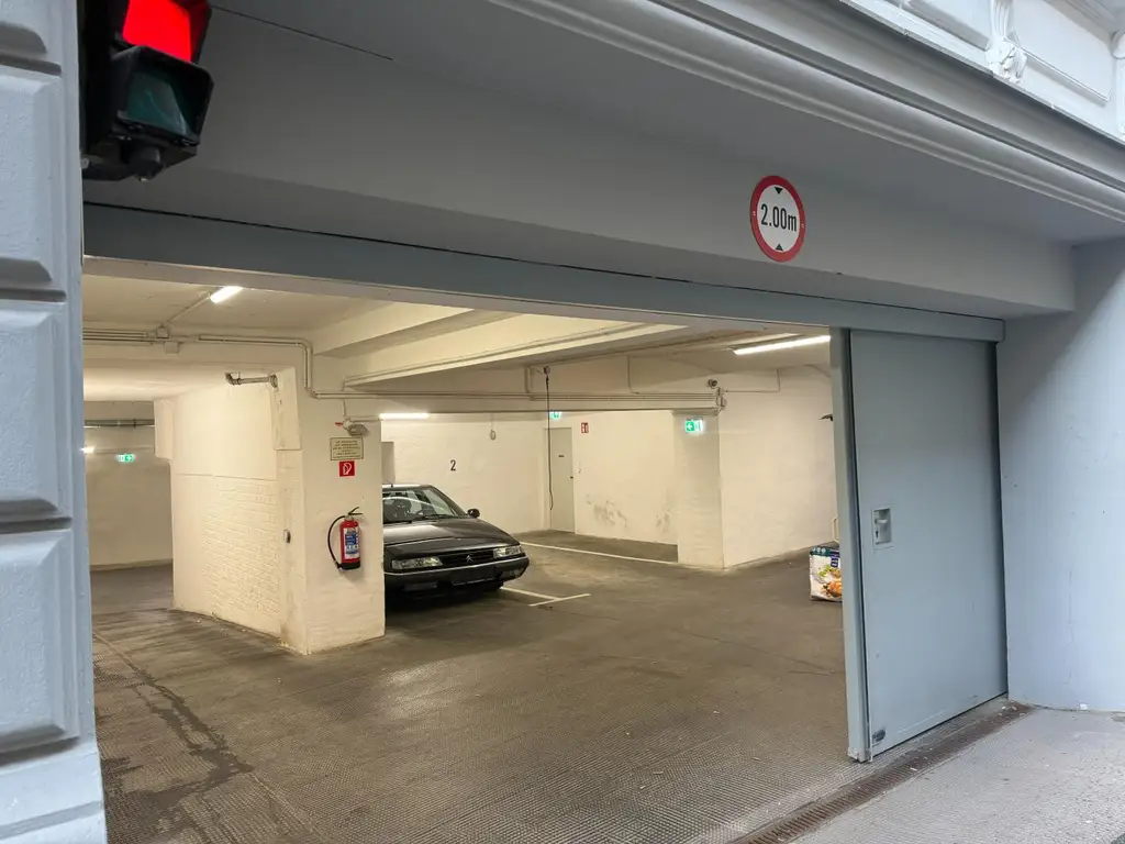 Über den Wolken nahe dem Servitenviertel/Clusiusgasse DG mit Terrasse ca. 11m²!