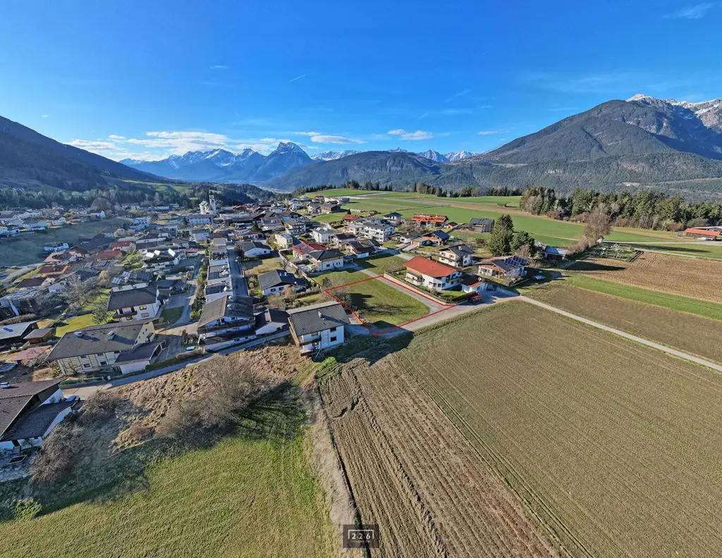 226 Immobilien: RANGGEN | unbebautes Grundstück in traumhafter Lage im Ausmaß von. ca. 926 m²| Teilung / Einzelerwerb möglich (456 m² + 471 m²)