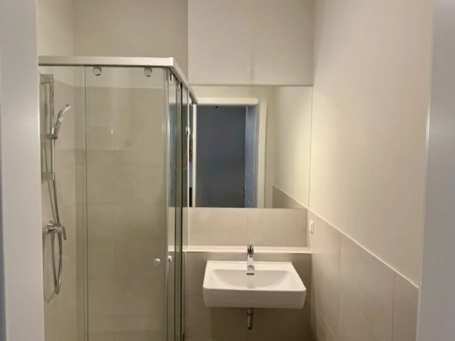 Anleger - Altbaueigentumswohnung in generalsaniertem Altbau "gewidmet für dauerhafte Kurzzeitvermietung (z.B. AirBnB)"