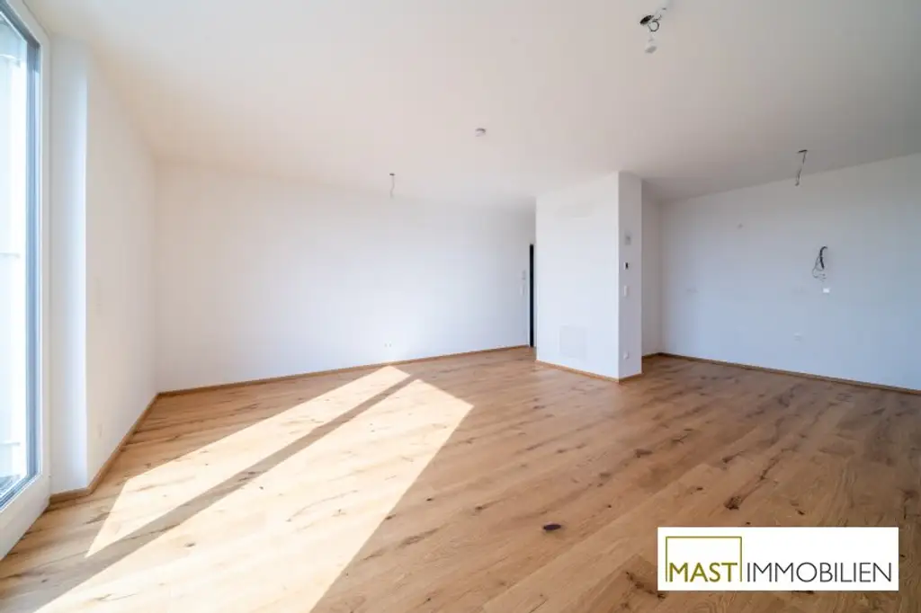 *Sommer 2025* Einzigartige 3-Zimmer Dachgeschosswohnung mit unglaublicher Terrasse - Provisionsfrei!
