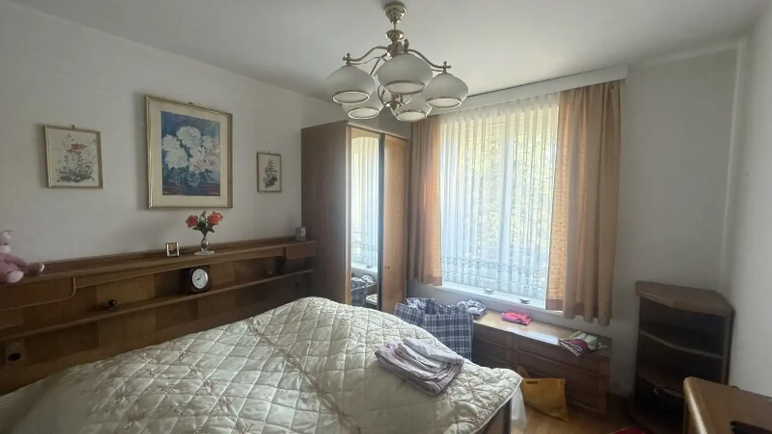 2-Zimmer-Wohnung mit Balkon und Wintergarten, sowie ein opt. Stellplatz und optionaler Möblierung!