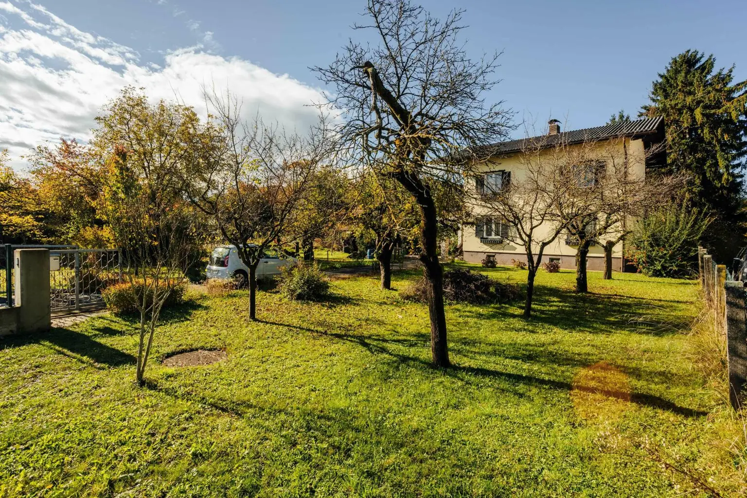 Straßgang: 140m² Einfamilienhaus mit Potenzial! Baudichte 0,3-0,6 sonnig gelegen!