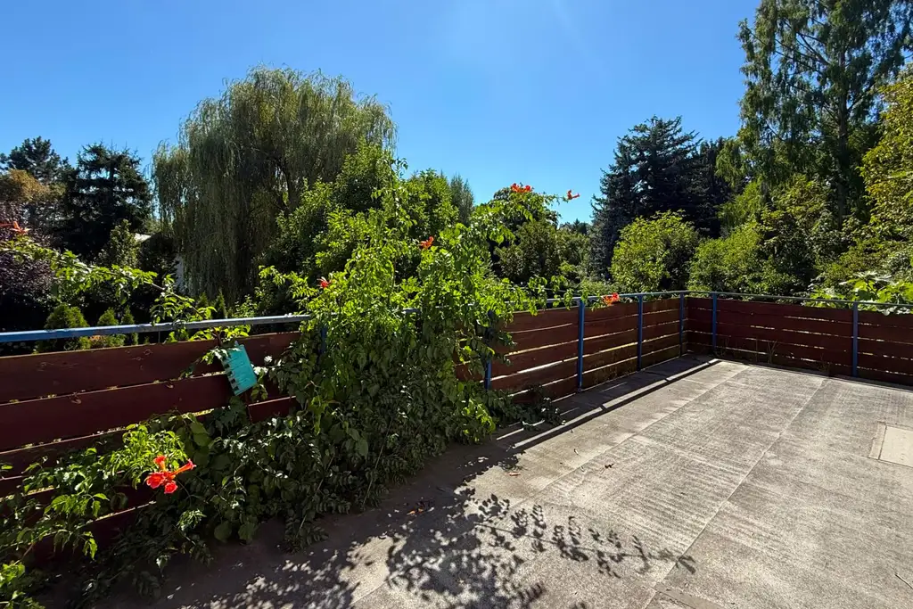 Traumhaftes Gartenparadies in Maurer BESTLAGE