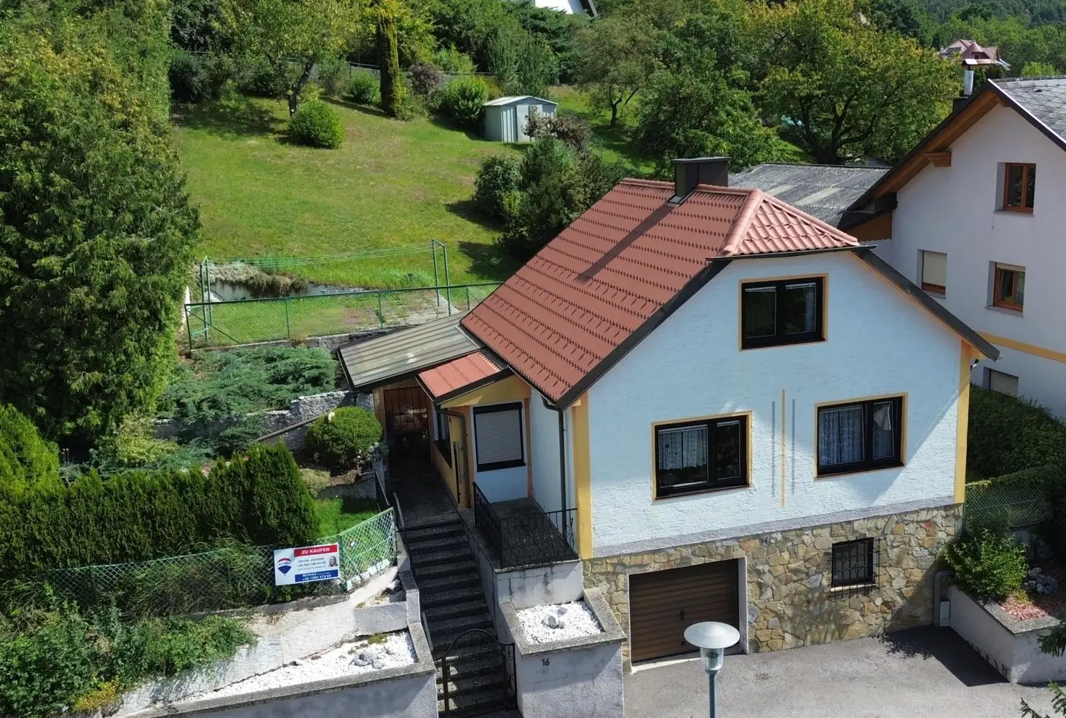 Einfamilienhaus mit idyllischem Weitblick ins Grüne