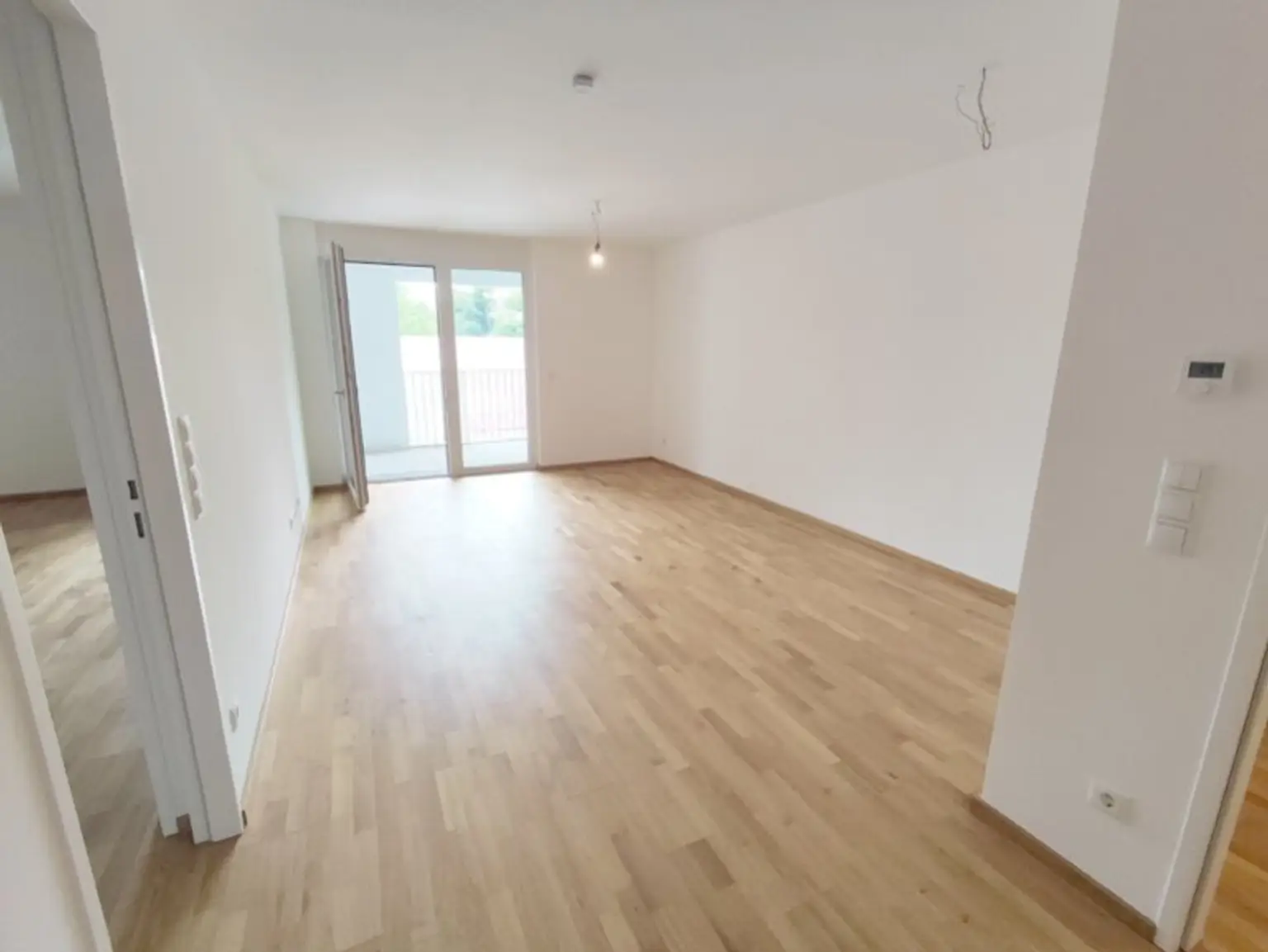 Arndtstraße! Neubau 3-Zimmer-Erstbezug mit Loggia im 3. Liftstock - Top44