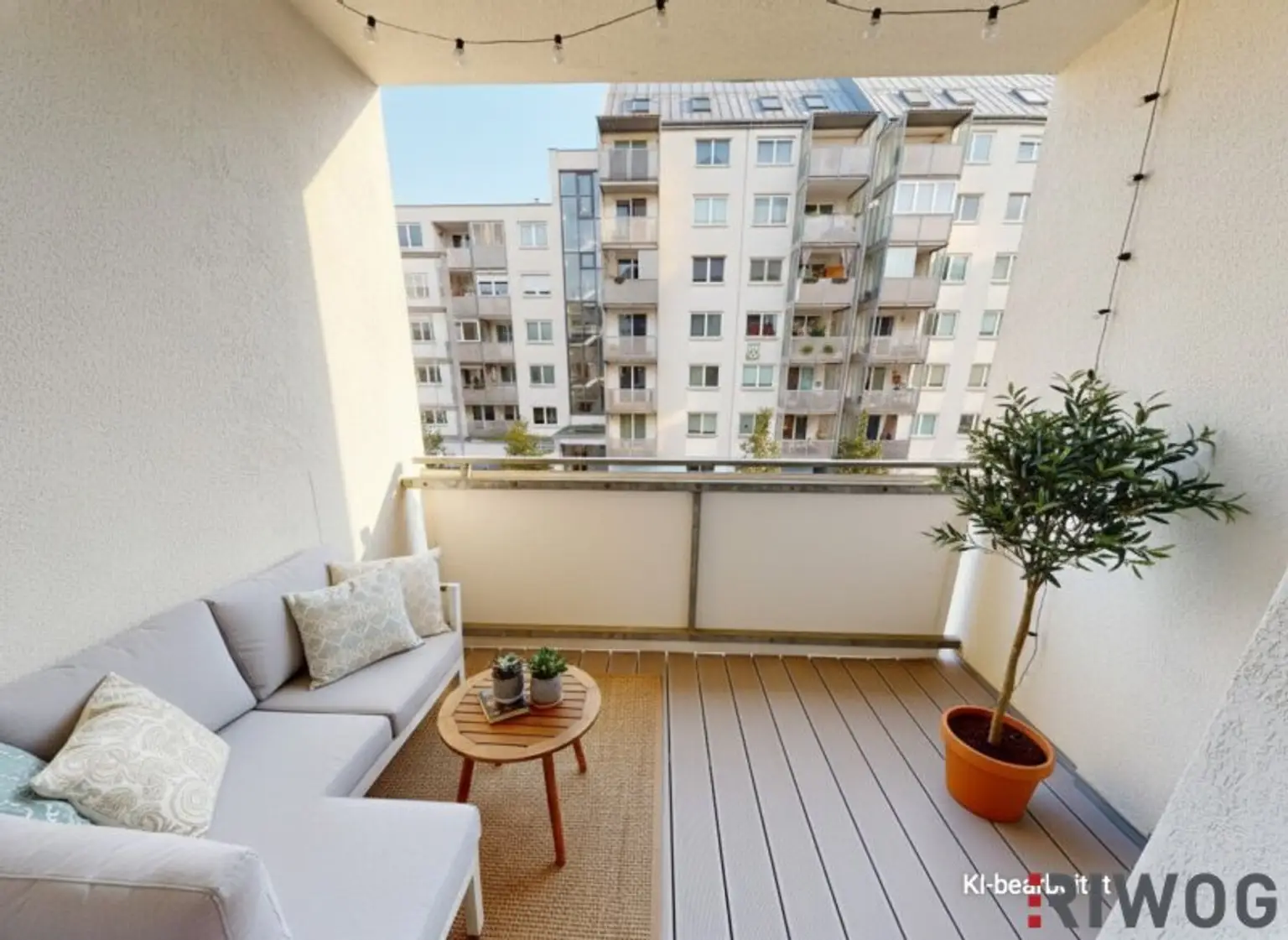 ERSTBEZUG nach Sanierung I 2 Zimmer Wohnung mit Loggia I Tischler Einbauküche inkl. Siemensgeräte I Alte Donau I Donauzentrum