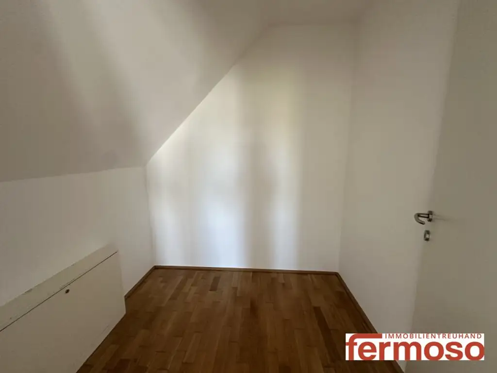 Luxuriöse 4-Zimmer-Wohnung mit Balkon in 1190 Wien – Ihr neues Zuhause wartet!