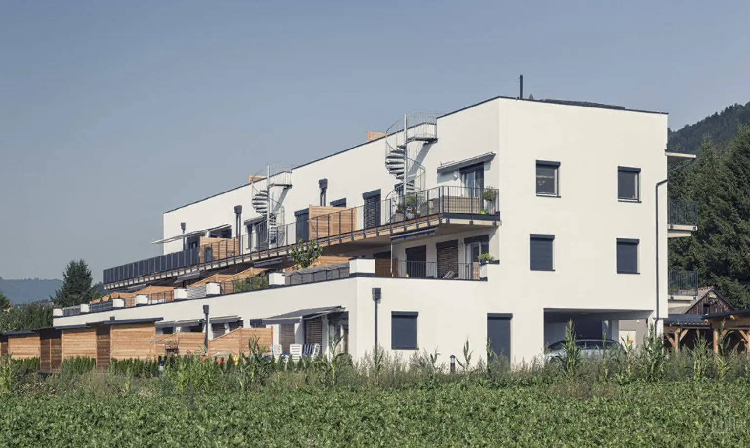3-Zimmer-Wohnung mit XXL-Terrasse & 2 Parkplätzen – ab 01.09., provisionsfrei