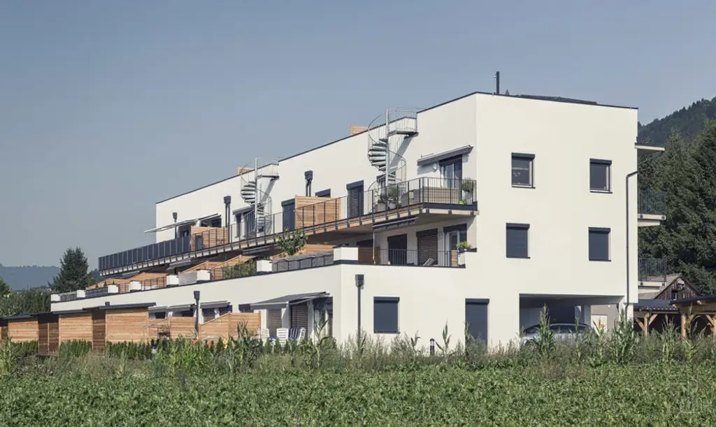 3-Zimmer-Wohnung mit XXL-Terrasse & 2 Parkplätzen – ab 01.09., provisionsfrei