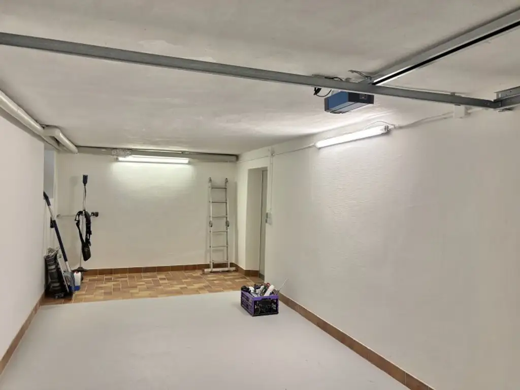 ** FAMILYS BEST **   Reinersdorf !! Bungalow mit ca. 122 m2 Wfl. in ruhiger, idyllischer Ortsrandlage mit ca. 1.200 m2 Eigengrund !!