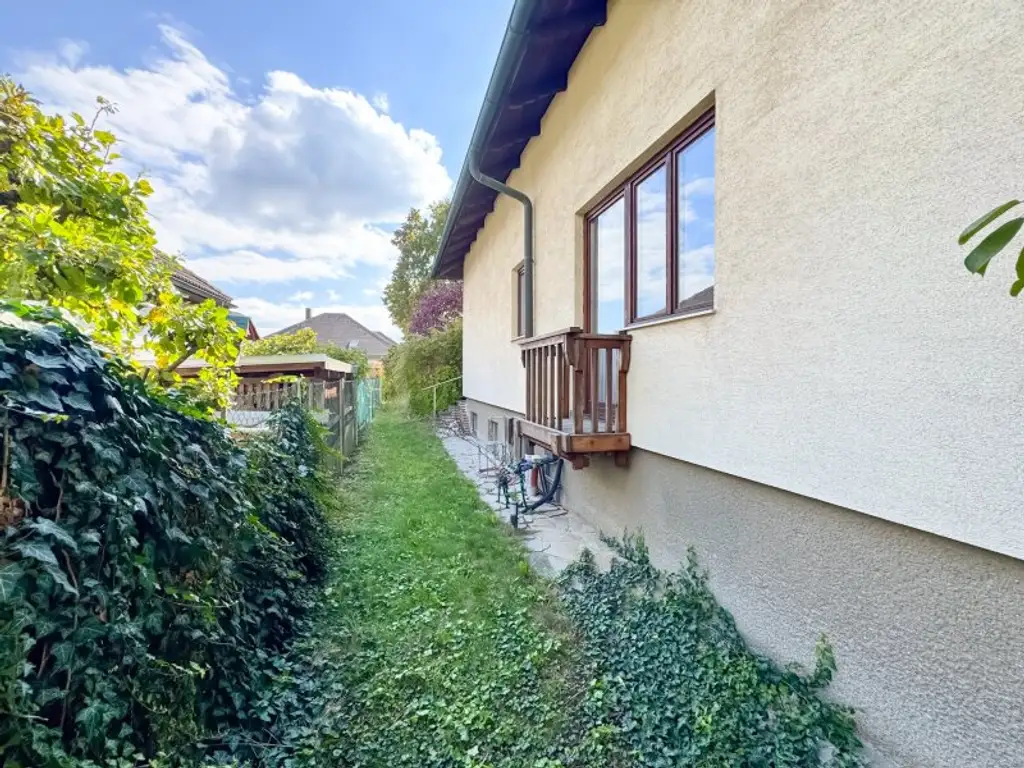 🏡 Großzügiges Einfamilienhaus mit Werkstattkeller, Garage & Terrasse in Stockerau mit Ausbaupotenzial!