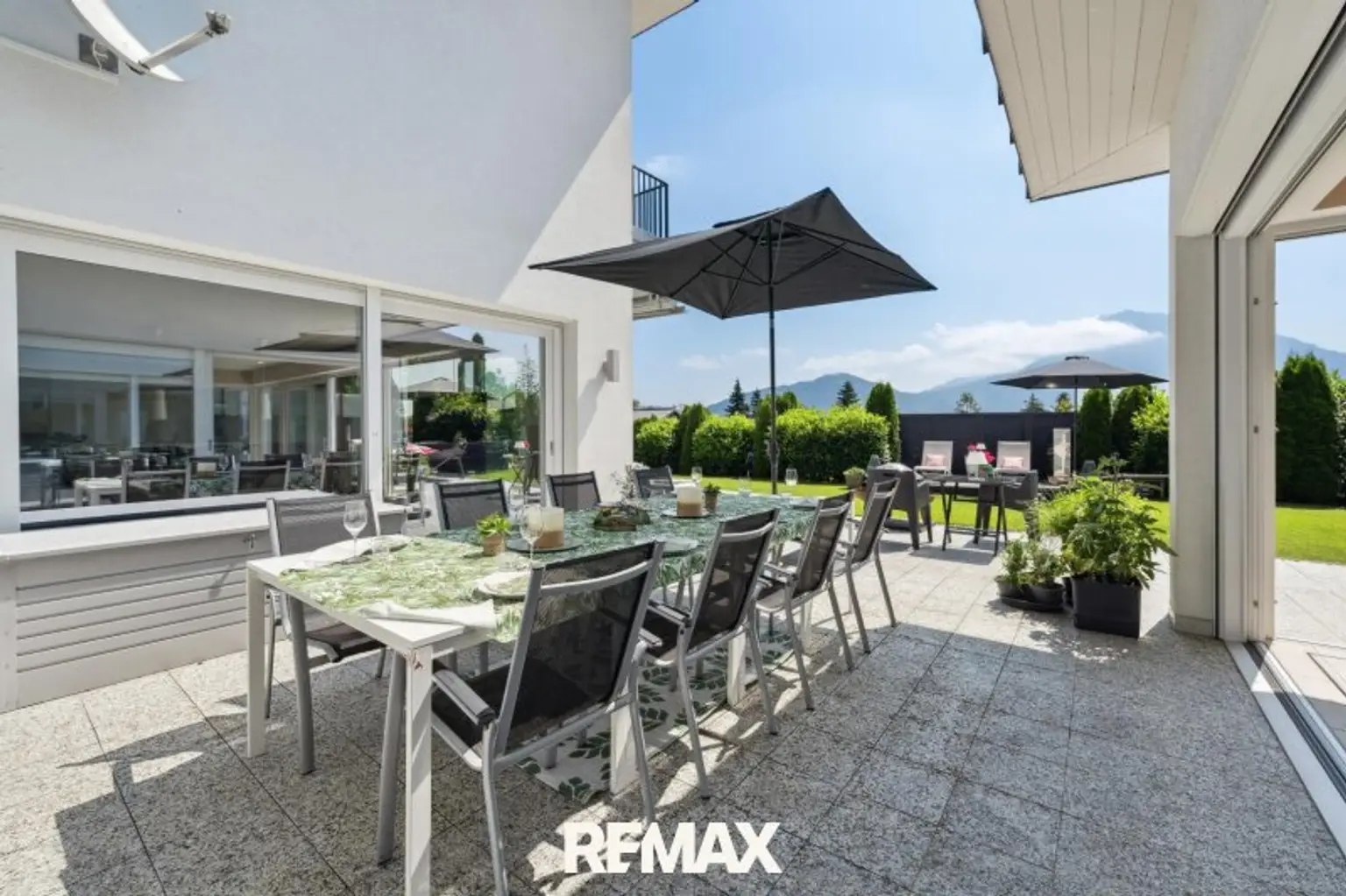 Außenbereich für gemütliche Stunden