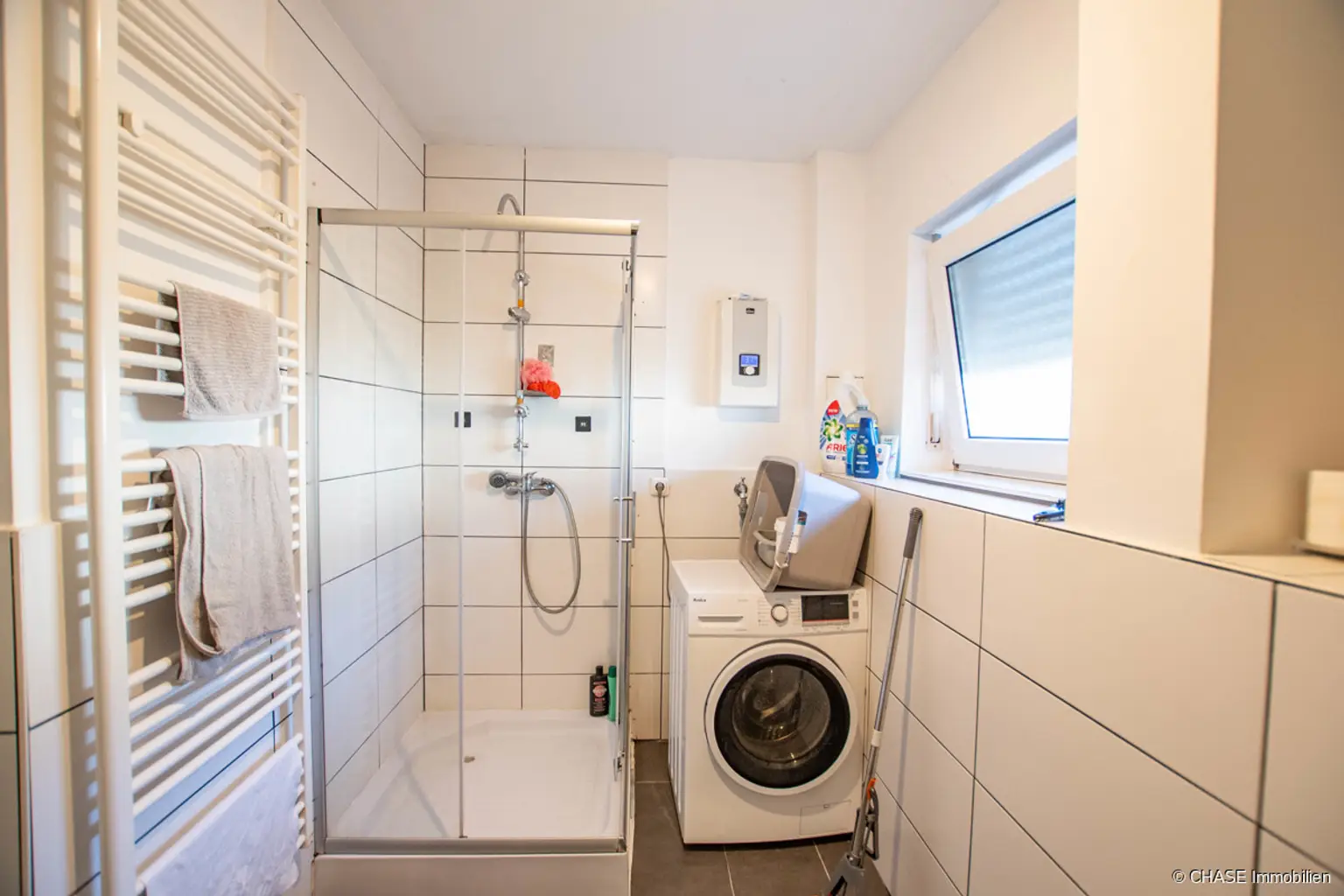 Badezimmer Ansicht 1