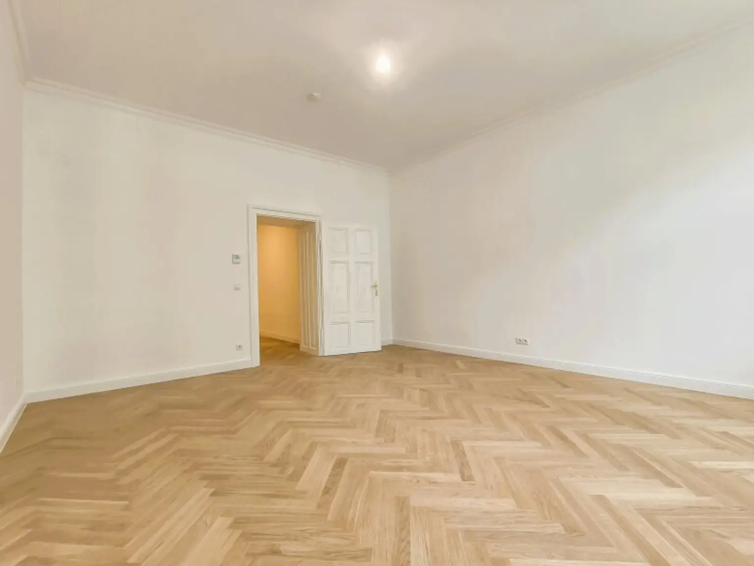 Stilvoll sanierte Altbauwohnung in Toplage – Pilgramgasse, 1050 Wien - U4 Fußläufig