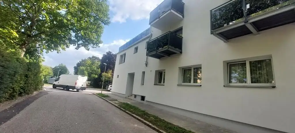 Dachgeschoß-Erstbezug in Deutsch Wagram