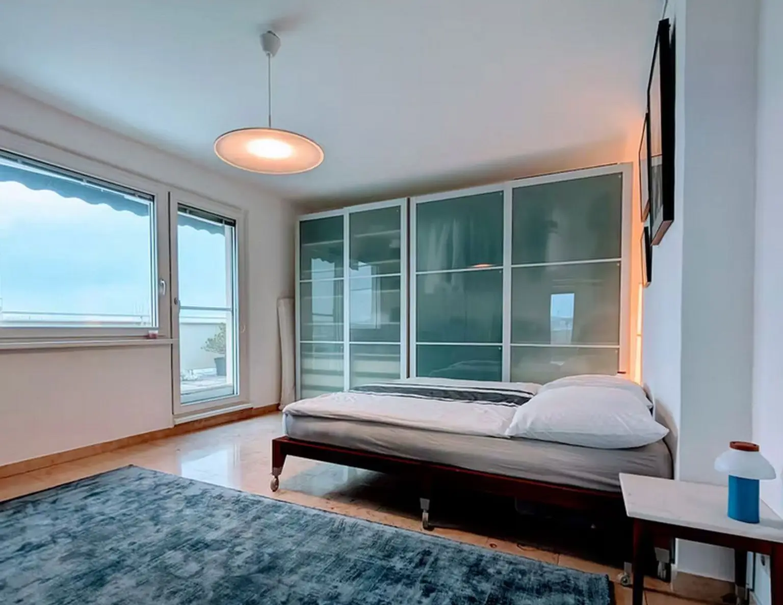 Dachgeschoß-Wohnung mit Terrasse und Fernblick über Wien (PROVISIONSFREI)
