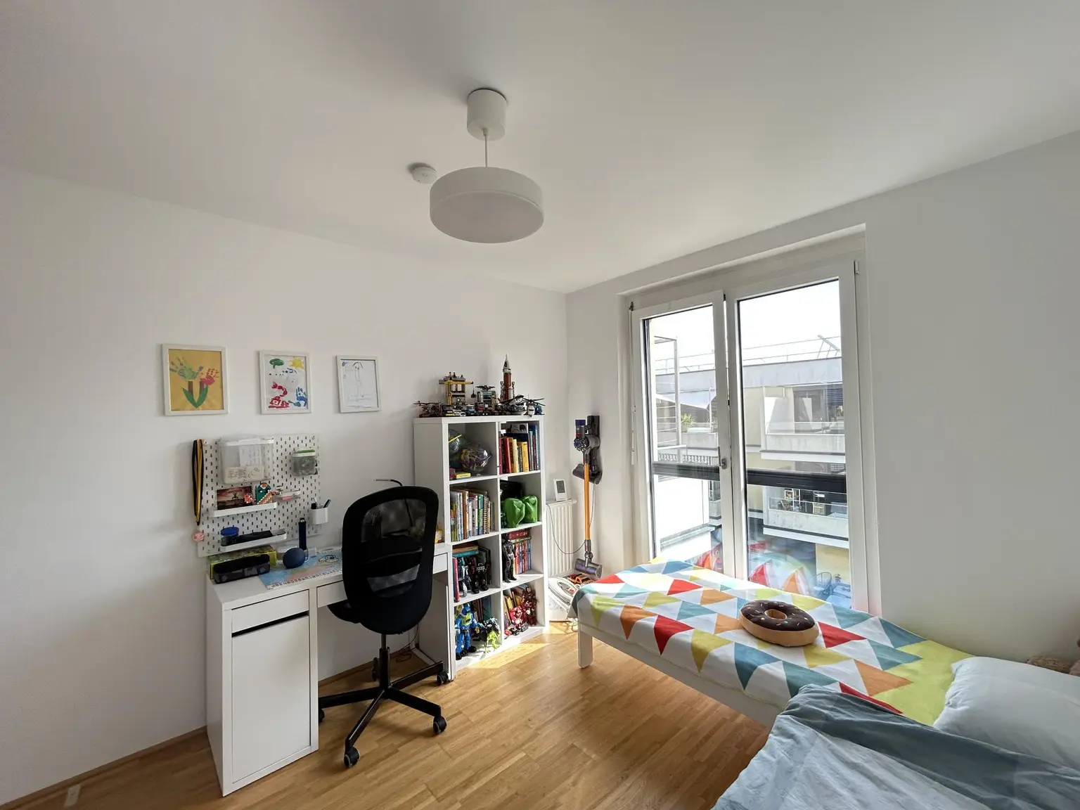 Sehr schöne 2-Zimmer Balkonwohnung, die sich sehen lassen kann!