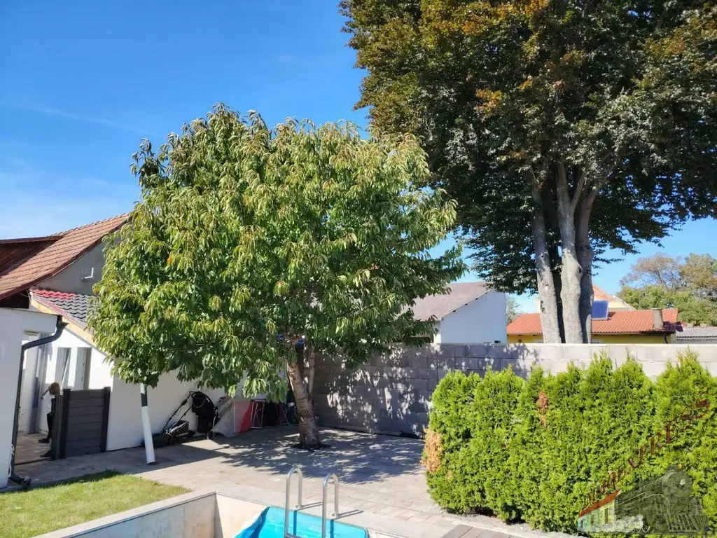 Zwei Häuser – ein Zuhause mit vielen Möglichkeiten!