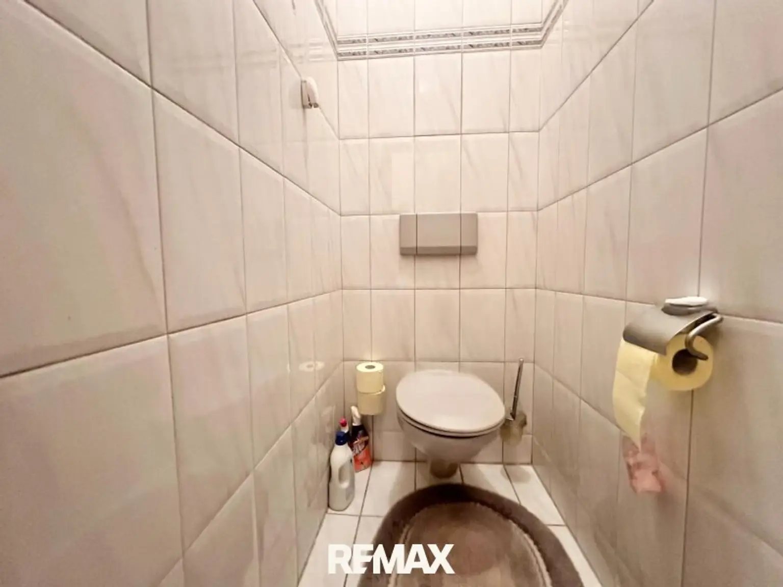 II - WC
