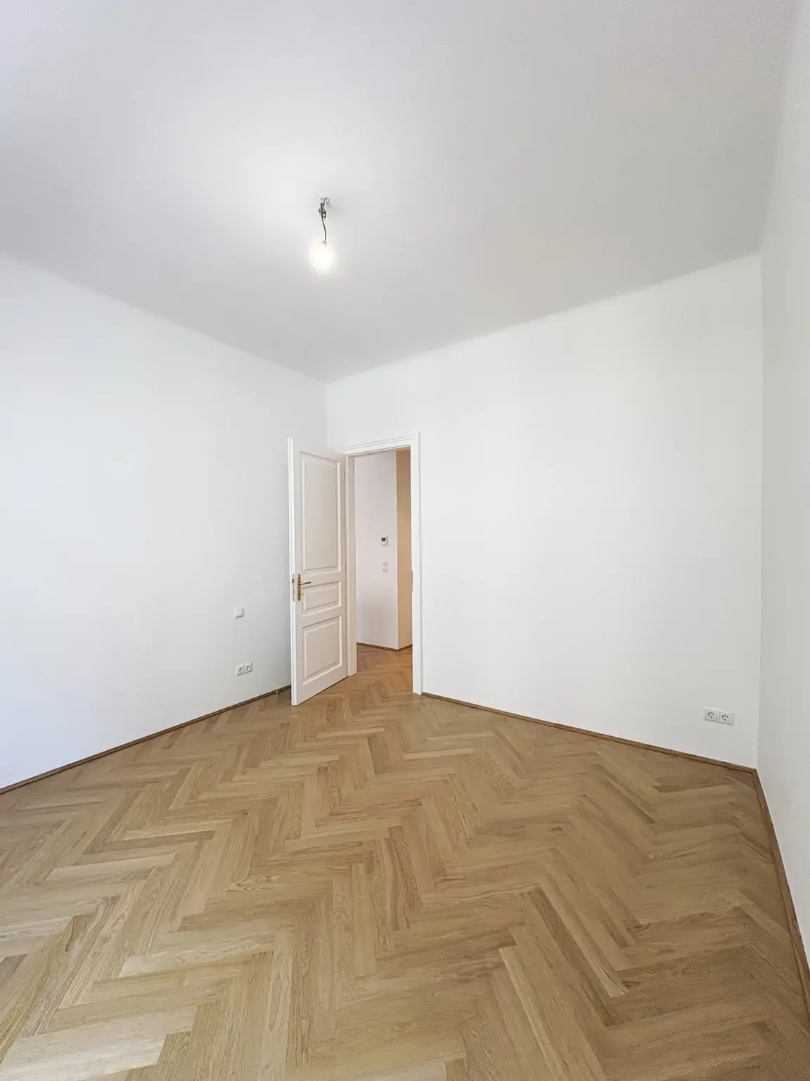 Zimmer I