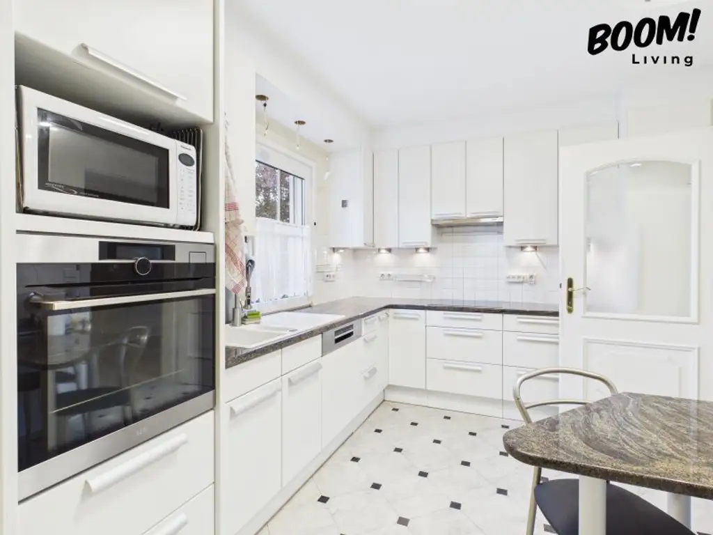 Villa in Baden mit Garten & Grünblick - Großzügiges Wohnen in absoluter Ruhelage nahe Rosarium