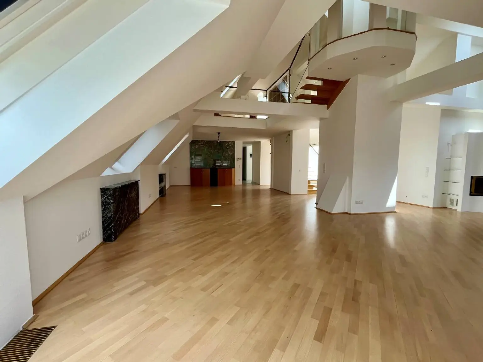 Extravagantes, kultiges Retro Chic XXL Penthouse