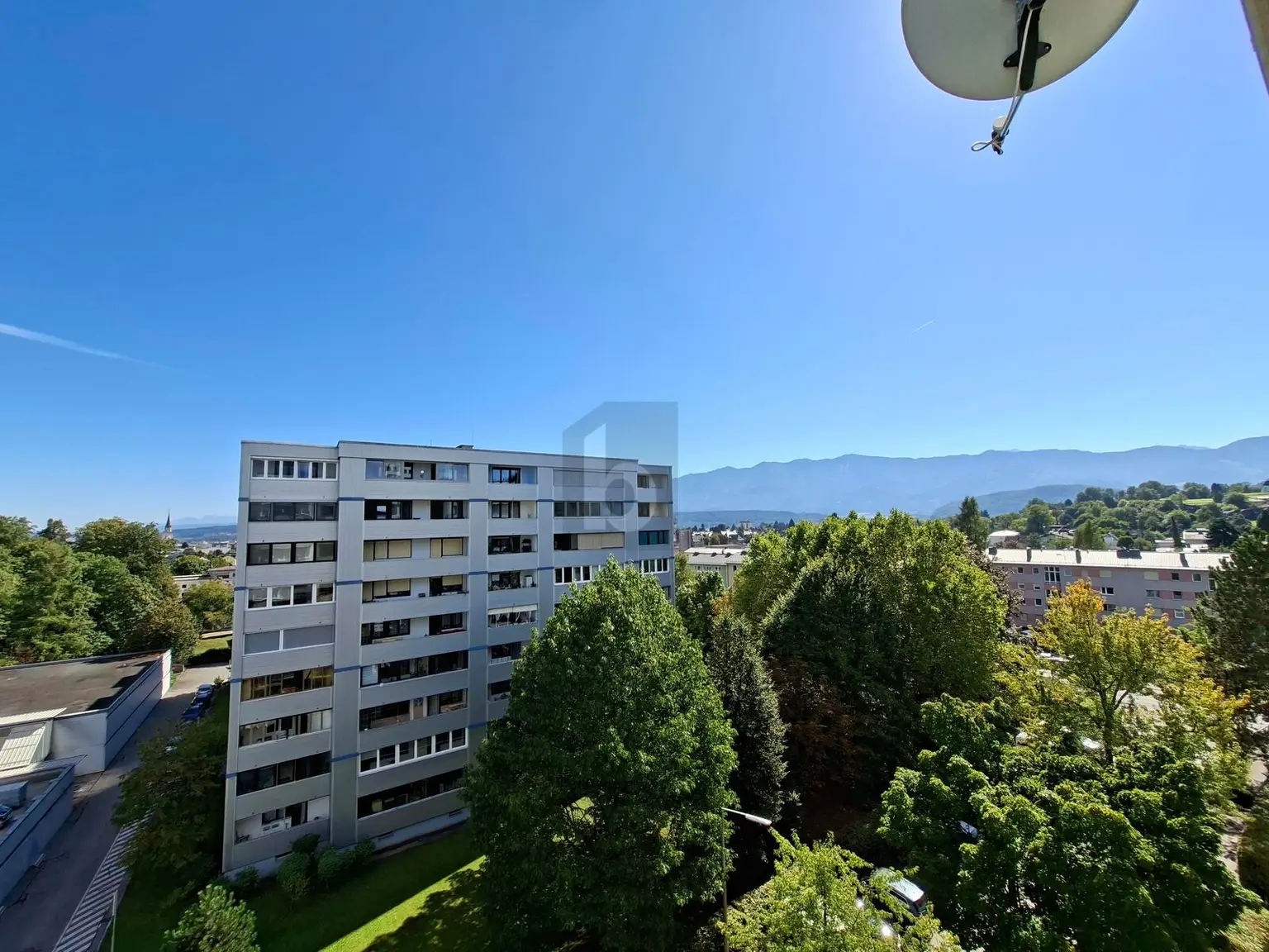 ÜBER DEN DÄCHERN VON VILLACH