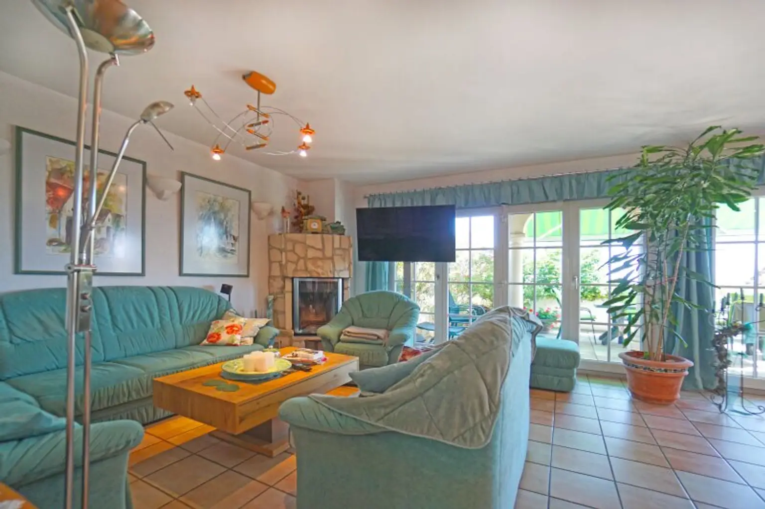 Einmalig! Stilvolle Premium-Residenz mit altem Weinhaus am Neusiedler See