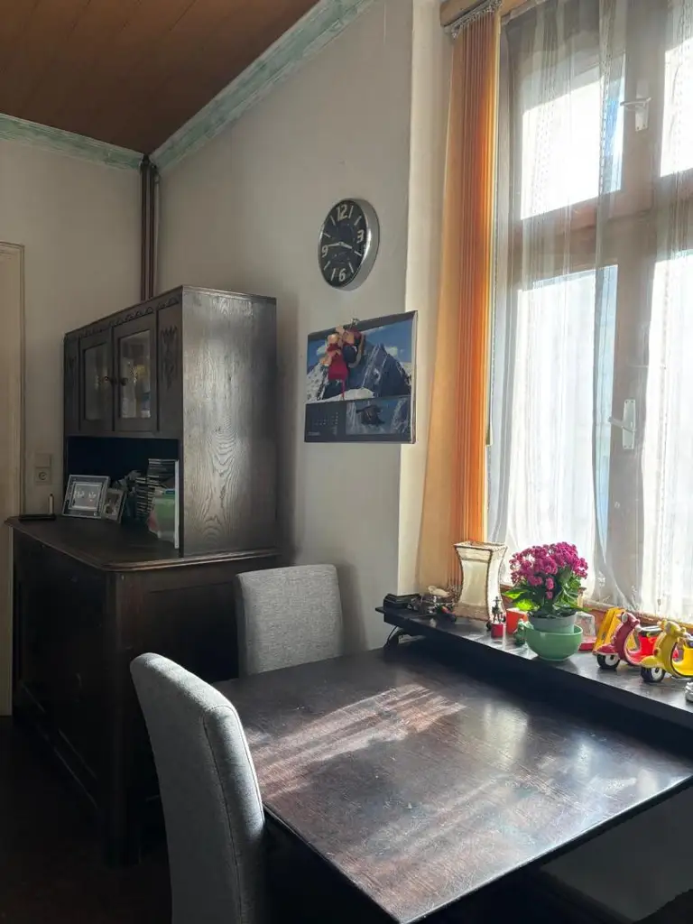Altbau-Charme mit schönem Grundstück und viel Potenzial