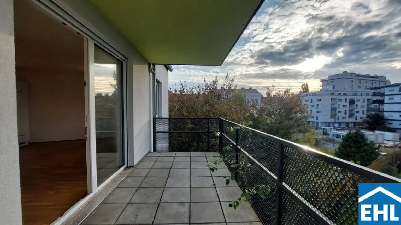 3-Zimmer-Wohnung mit 10m² großen Balkon & sehr guter Infrastruktur nahe der Donauinsel
