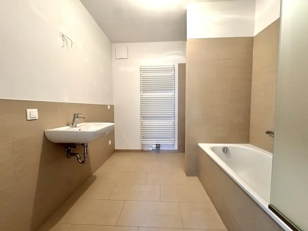 Perfekt für Familien nahe S-Bahn Jedlersdorf - Großzügige Außenfläche in Ruhelage