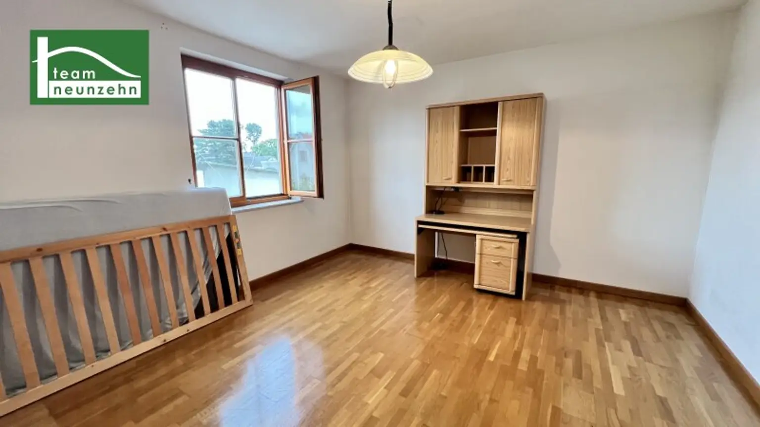 Großzügiges Reihenhaus auf 245m² Eigengrund - 173m² Wnfl., 5x Zimmer & zusätzlichem Keller von 63m².