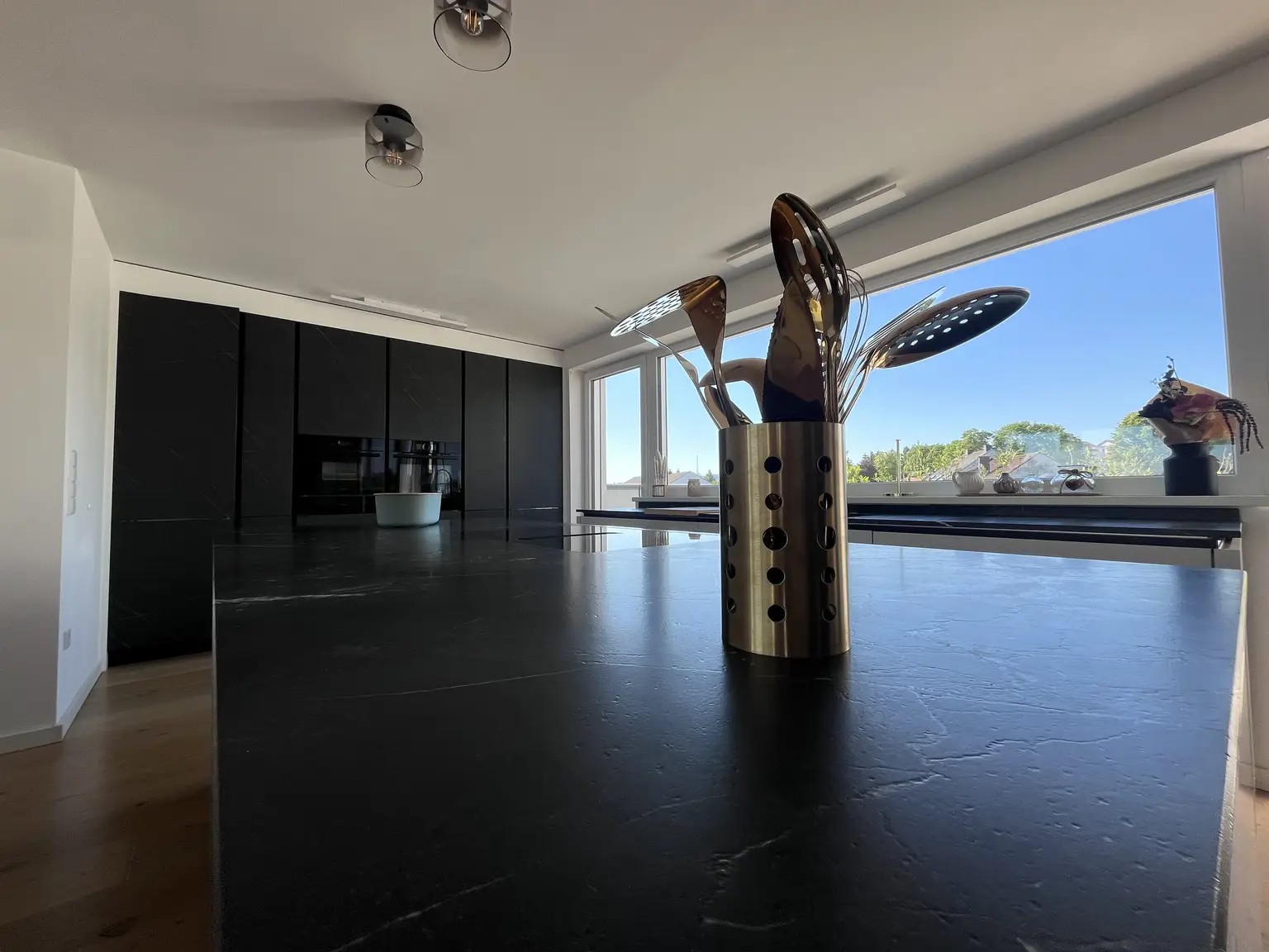 REPRÄSENTATIVES PENTHOUSE-JUWEL: Luxuriöses Dachgeschoss-Maisonette-Traum mit grandiosem Weitblick