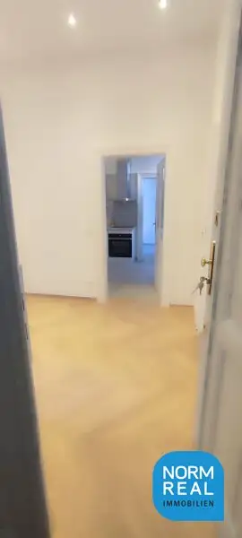 ERSTBEZUG Balkonwohnung