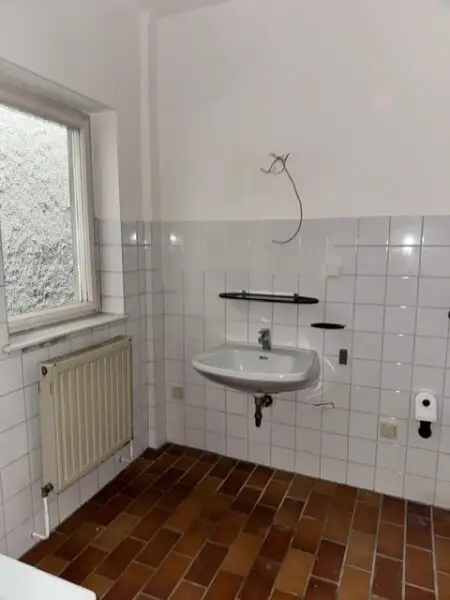 HIT!  GÜNSTIG,FREUNDLICH, BEQUEME 2 ZIMMER WOHNUNG IM ZENTRUM !