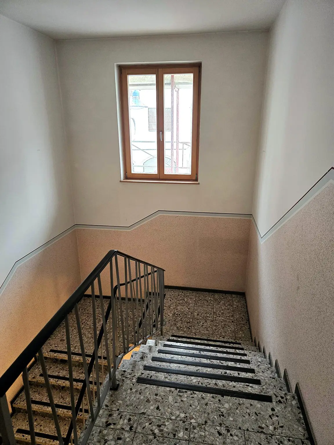 Stiegenhaus zum Haupteingang