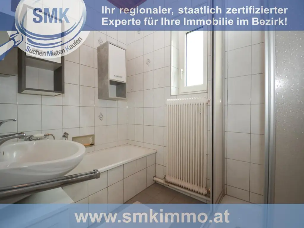 Urbanes Zweifamilienhaus mit exquisitem Garten voller Pfirsiche!