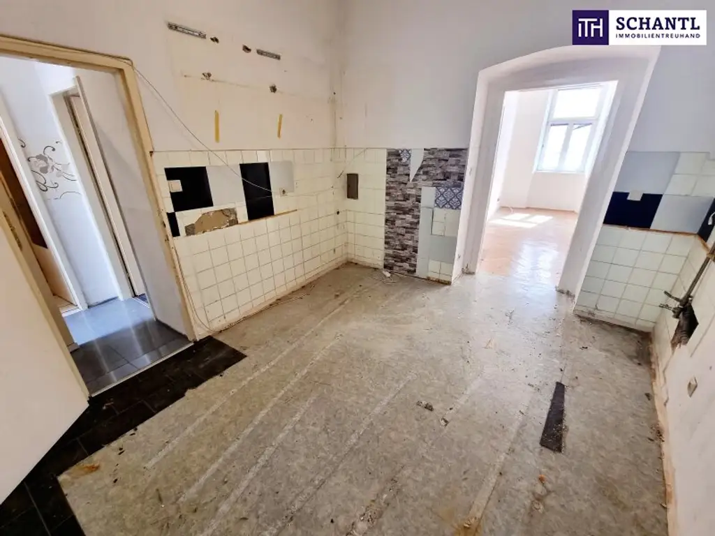 Das Haus trägt Smoking, die Wohnung wartet noch auf ihr Kleid! Renovierungsbedürftige Altbauwohnung mit toller Raumaufteilung + Traumhaft schönes Haus + Perfekte Infrastruktur und Anbindung! Jetzt zugreifen!