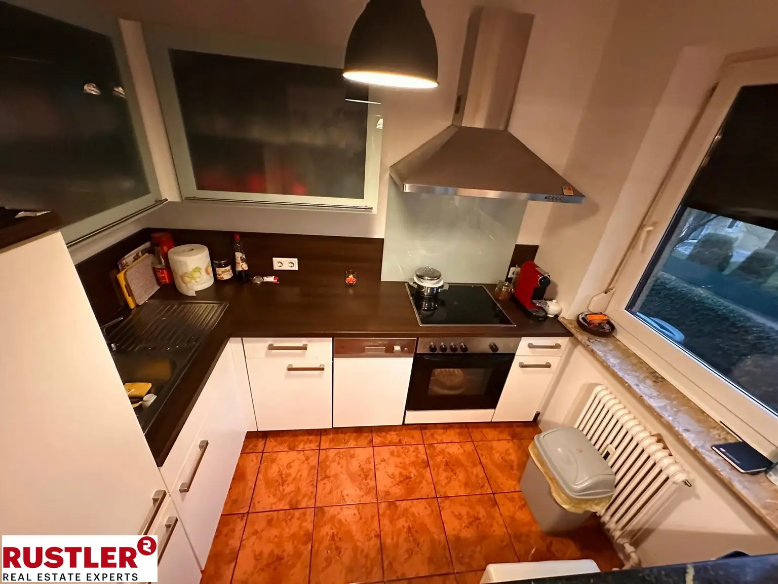 Freundliche 2-Zimmer-Wohnung mit Balkon 
ARNSDORFGASSE