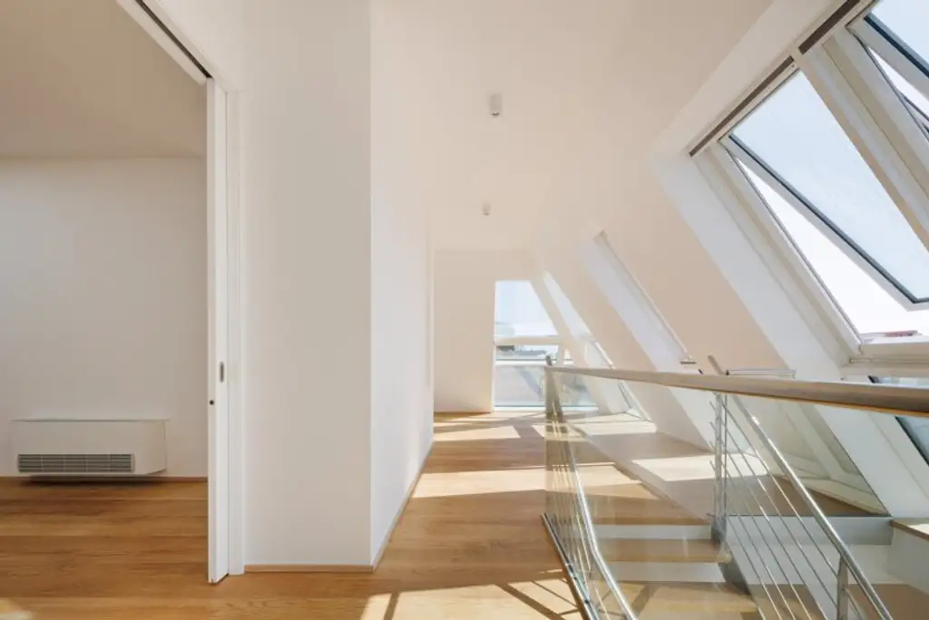 TOP PREIS!!! PENTHOUSE mit Blick auf die Wiener Staatsoper mit Sauna & Garage