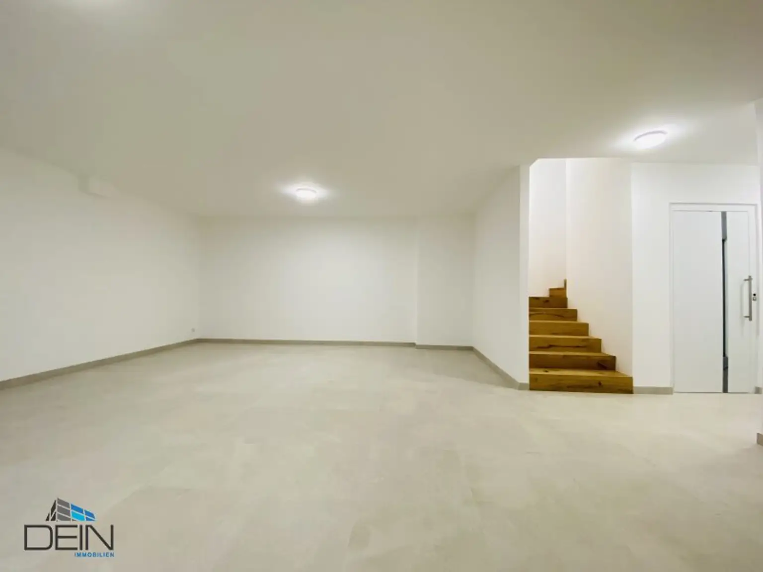 ++NEU++ EXKLUSIVE 5 ZIMMER DOPPELHAUSHÄLFTE MIT KELLER UND GARTEN IN TRAUMHAFTER LAGE!