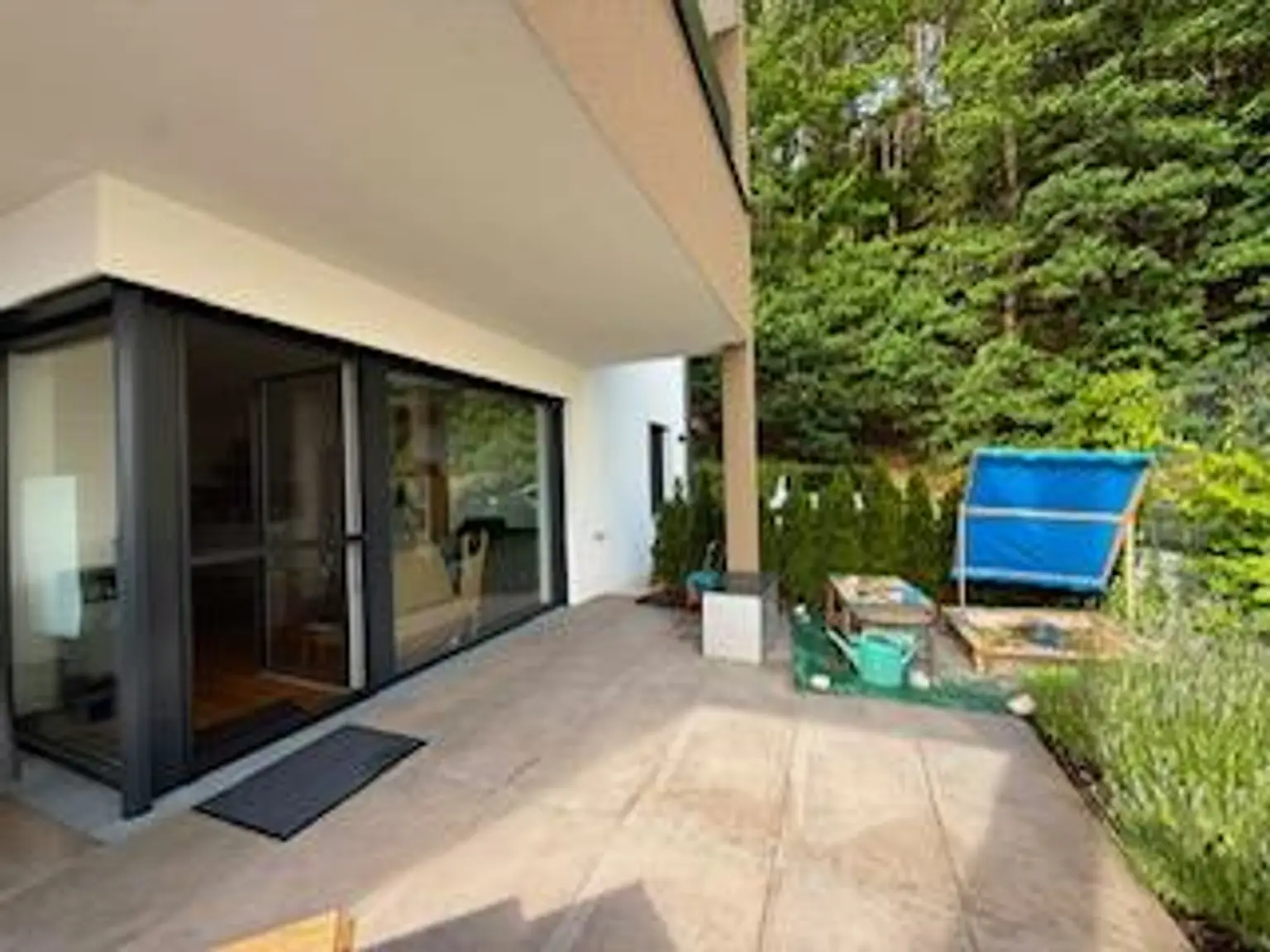Sicht Terrasse Haus