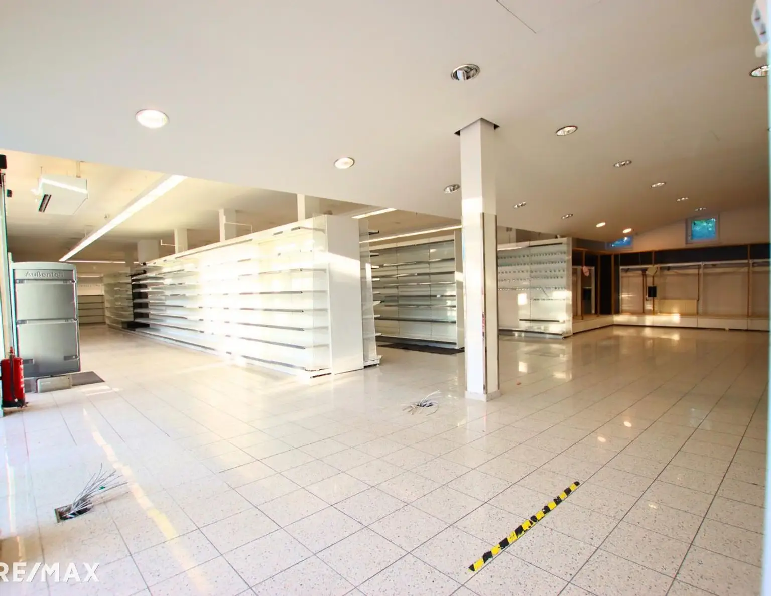 Geschäftslokal im Einkaufszentrum Arkadia zu mieten!