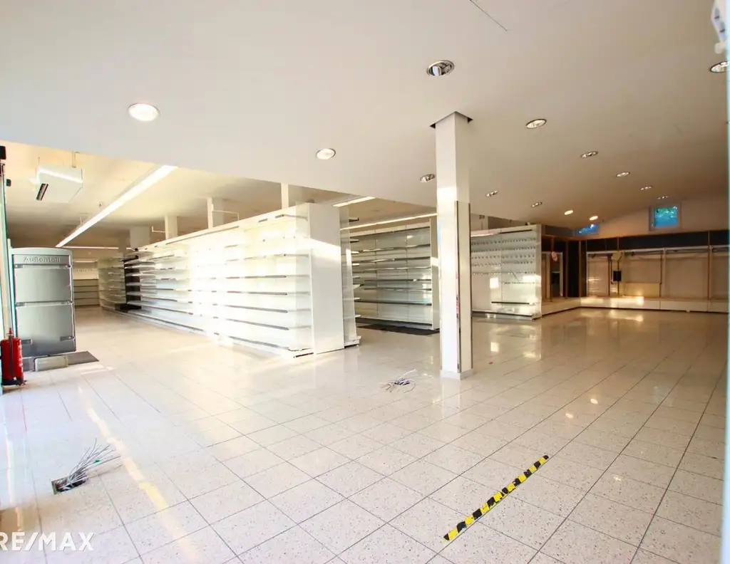 Geschäftslokal im Einkaufszentrum Arkadia zu mieten!