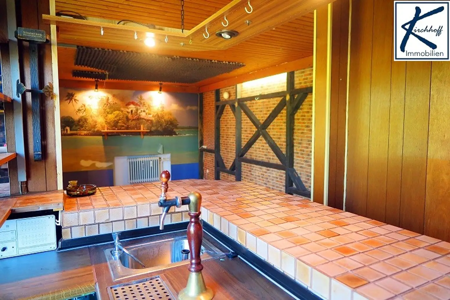 Bar und Partyraum UG