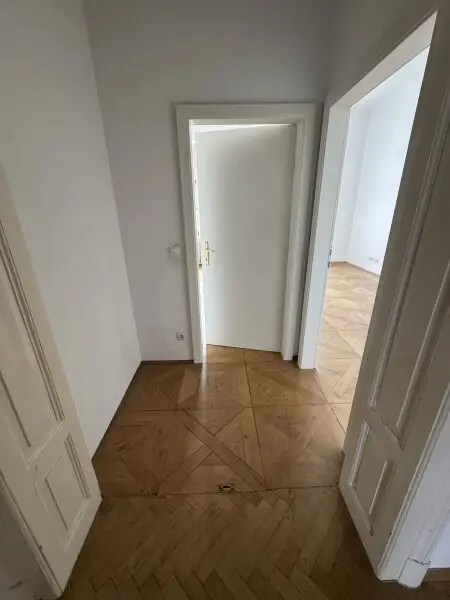 Mietwohnung ca. 178m2 in Top-Lage in Graz! ***Für Wohngemeinschaften bestens geeignet***